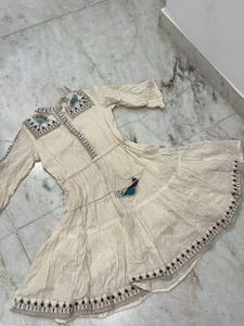 Embroidered Tiered Kurta