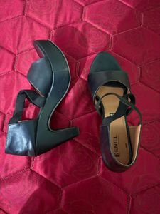 Stylish Black Heels