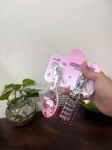 Hello Kitty Hair Brush Set of 2