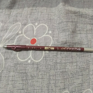 eye and lip liner