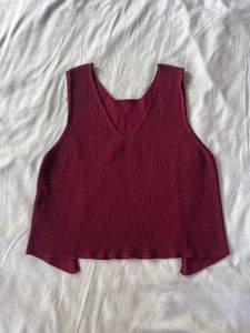 Maroon V-Neck Cropped Knit Top