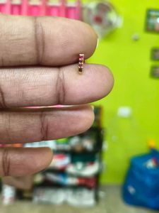 Delicate Gold-Tone & Ruby nosepin