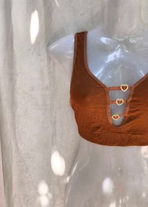 Ribbed Sports Bra with Heart Charms