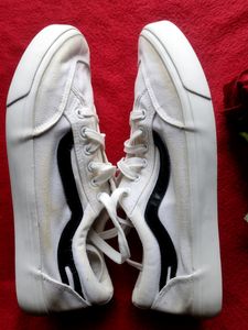 Casual Shoes  👟