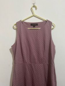 Elegant Lavender Midi Dress