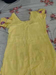 Yellow Floral Embroidered kurta