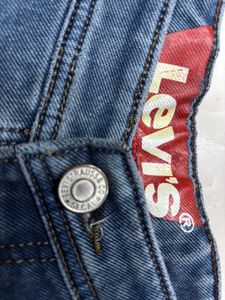 Levi's 517 Bootcut Jeans