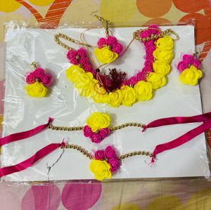 Beautiful Flower Jewellery