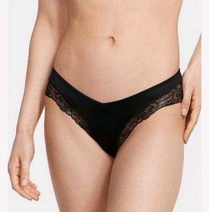 Sexy Black Lace Thong Panty