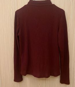 Maroon Ribbed Mock Neck Top