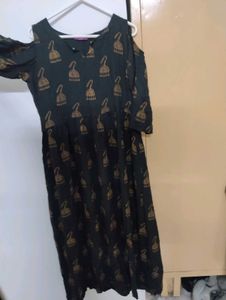 Stylish Black Kurta with Gold Print