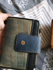 This Is Pure Leather Purse For Women