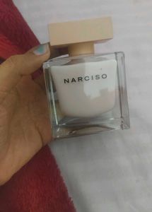Narciso rodriguez poudre perfume