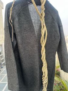 Elegant Gray Cardigan