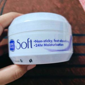 BoroPlus Soft Light Moisturising Cream|Light &amp; Non