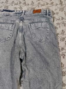 Stylish Acid Wash Jeans