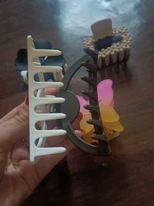Combo of 5 Korean Style Clutcher