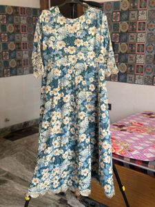 Beautiful Floral Kurta 🔥🩷