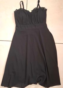 Chic Black Ruffle Strap Dress with Good condition