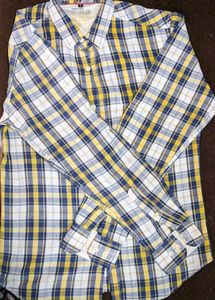 💥 PRICE DROP💥 Branded Yellow Checked Shirt