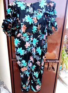 Floral Jumpsuit - Stylish &amp; Chic