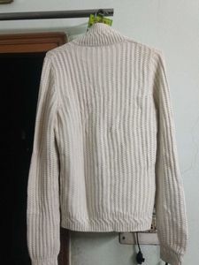 Stylish Cream Knit Zip-Up Cardigan