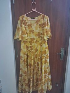 Flowy Yellow Floral Midi Dress