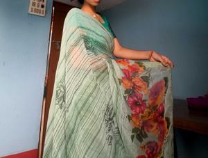 Elegant Floral Print Saree
