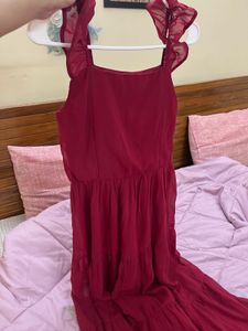 Branded Maroon dress🎀🎀