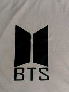 BTS Logo T-Shirt (12-13 years)