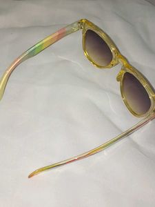 kids sunglasses