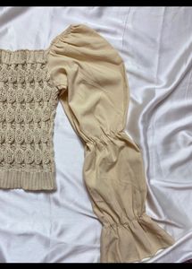 Balloon Sleeve Crop Top