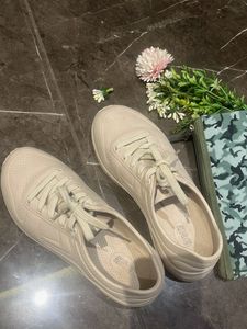 Zudio sneakers