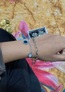 Layered Charm Bracelet Set