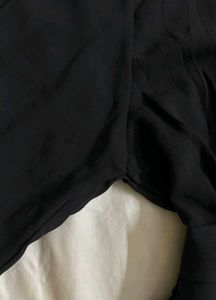 Chic Black V-Neck Peplum Top with Belt