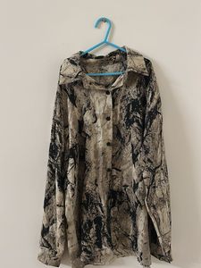 Abstract Print Button-Up Shirt