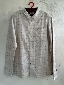 Men's Casual Button-Up Shirt