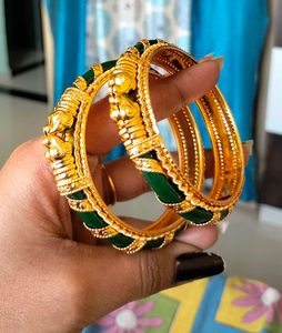 Elegant Gold-Plated Bangle Set
