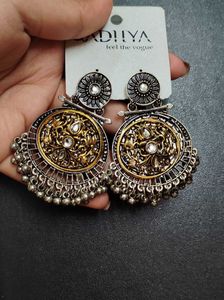Assorted jeweleries