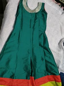 New Sleeveless Silk Kurti