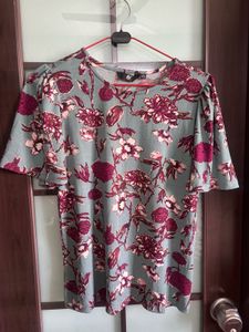 Floral Print Puff Sleeve Top