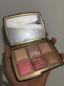 Blush & Highlighter Palette Shade Horse