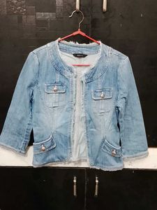 Stylish Light Wash Denim Jacket