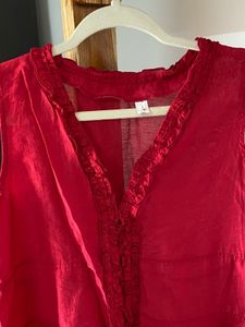 V-Neck Red Sleeveless Top