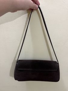 Dark Brown Clamshell Clasp Handbag