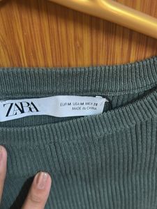 Green Ribbed Cropped Top