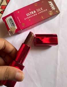 Nykaa Ultra Silk Hydrating Lipstick