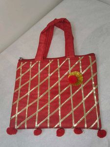 Elegant small hand bags