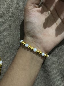 Gold &amp; Pearl Beaded Bracelet