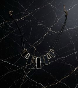 Stylish Geometric Statement Necklace